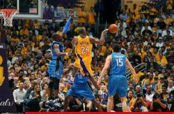 开云下载-NBA总决赛：洛杉矶湖人队击败对手，夺得总冠军的简单介绍